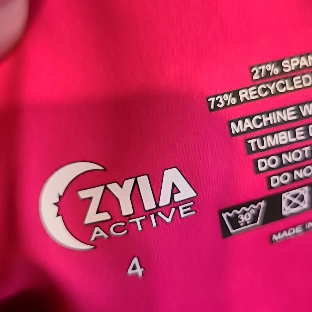 Zyia Women's Cropped Leggings Size 4 - Picture 3 of 5